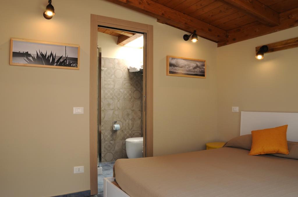 Terrasole Bakery B&B แตร์ราซีนี ภายนอก รูปภาพ